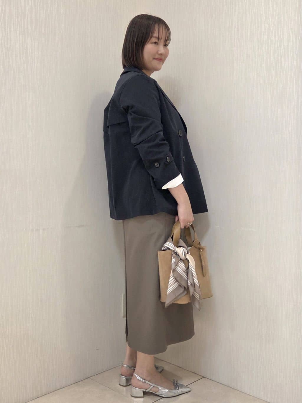 naokoさんの「UNTITLED｜【定番人気/はっ水/洗える】タスランショートトレンチコート」を使ったコーディネート
