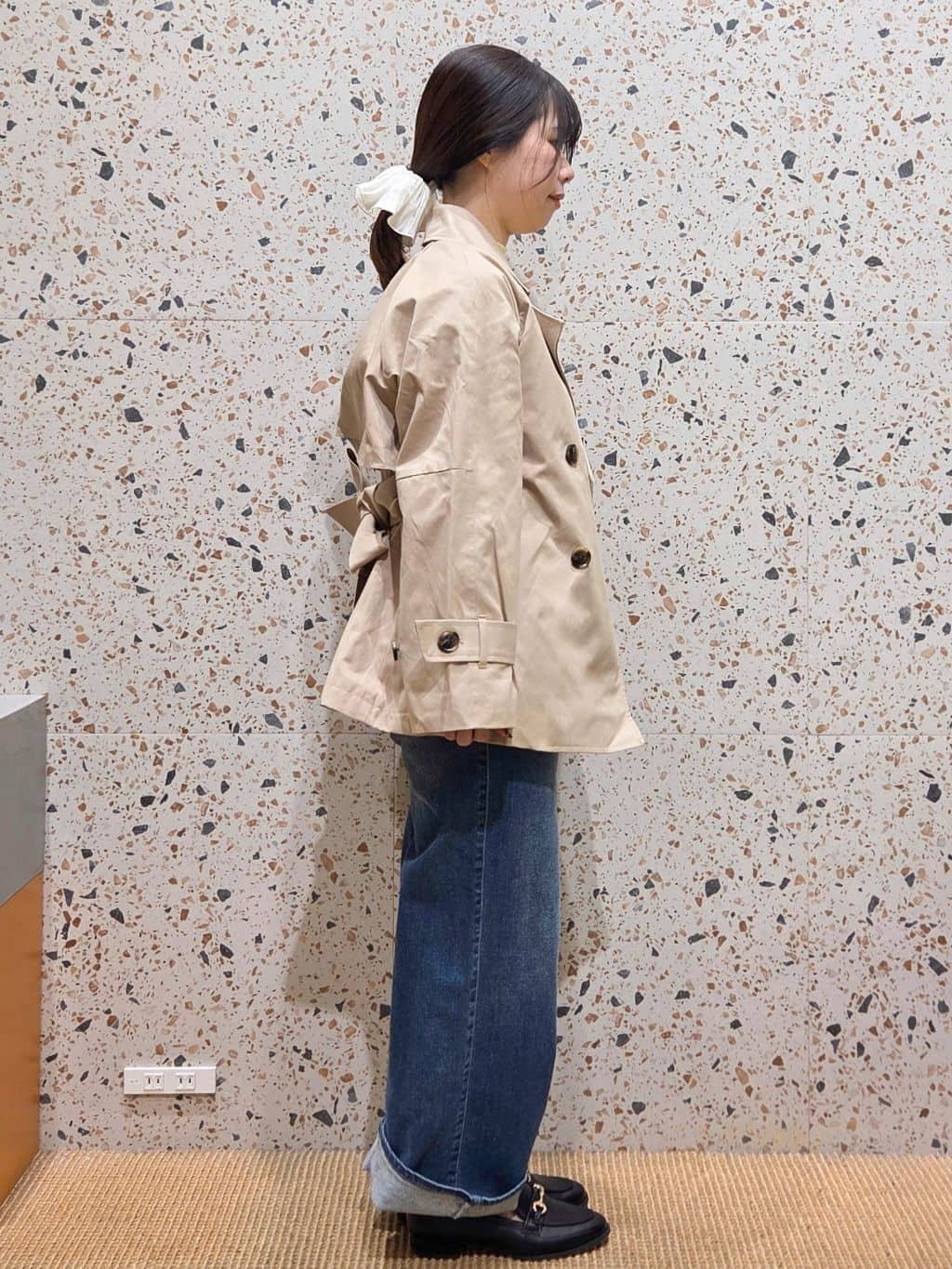 なつみさんの「OPAQUE.CLIP｜ミドルトレンチコート【洗濯機OK】」を使ったコーディネート