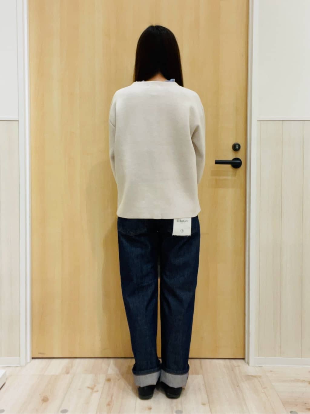 minamiさんの「SHOO･LA･RUE｜【SHOO・LA・RUE DENIM/SS-LL】程よい厚みの ストレートデニムパンツ（10.5オン」を使ったコーディネート