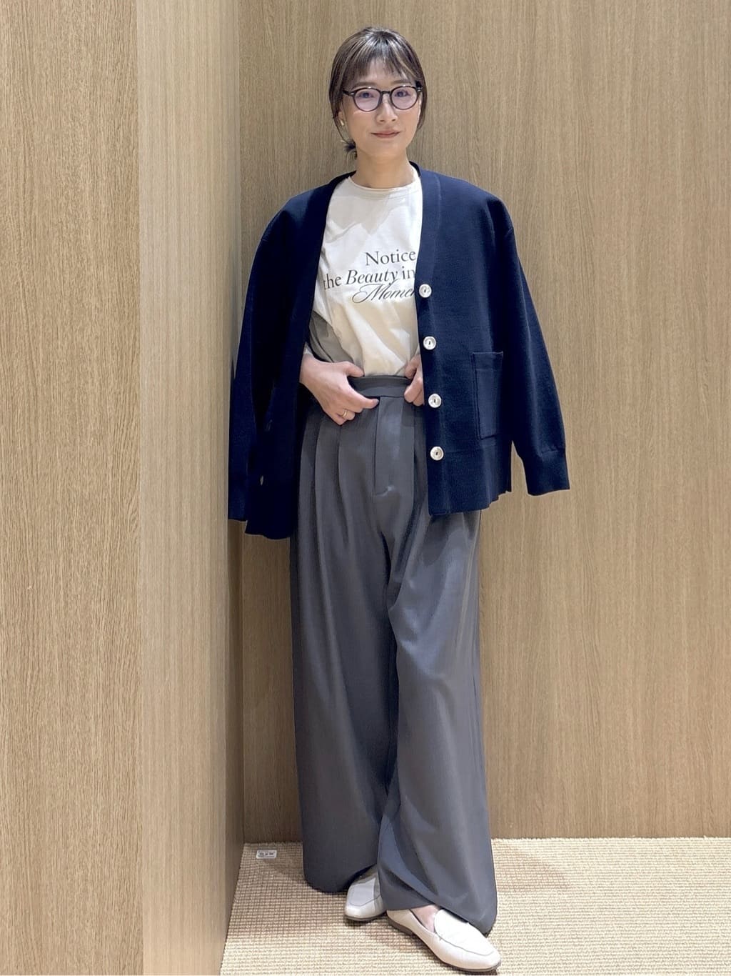 たけねぇさんの「OPAQUE.CLIP｜リラクシーロゴプリントTシャツ【洗濯機OK】」を使ったコーディネート