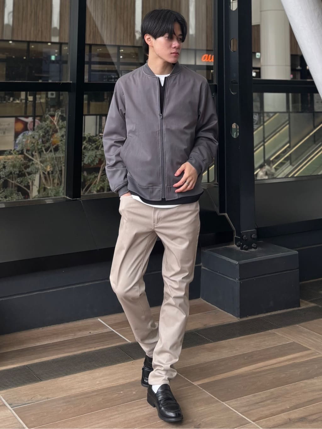 うらしーさんの「THE SHOP TK｜FLEX LINE ストレッチリブブルゾン　ストレッチ/防シワ/マシンウォッシャブル/セットアップ可」を使ったコーディネート