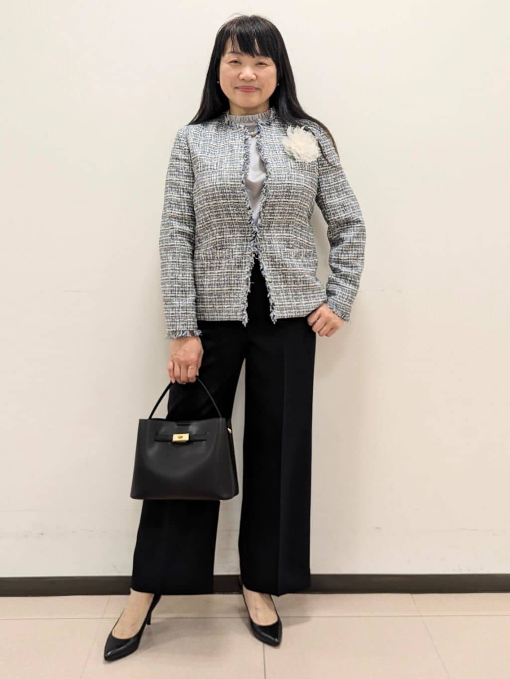 ともさんの「UNTITLED｜◆【Made In Japan】シルクコサージュ」を使ったコーディネート