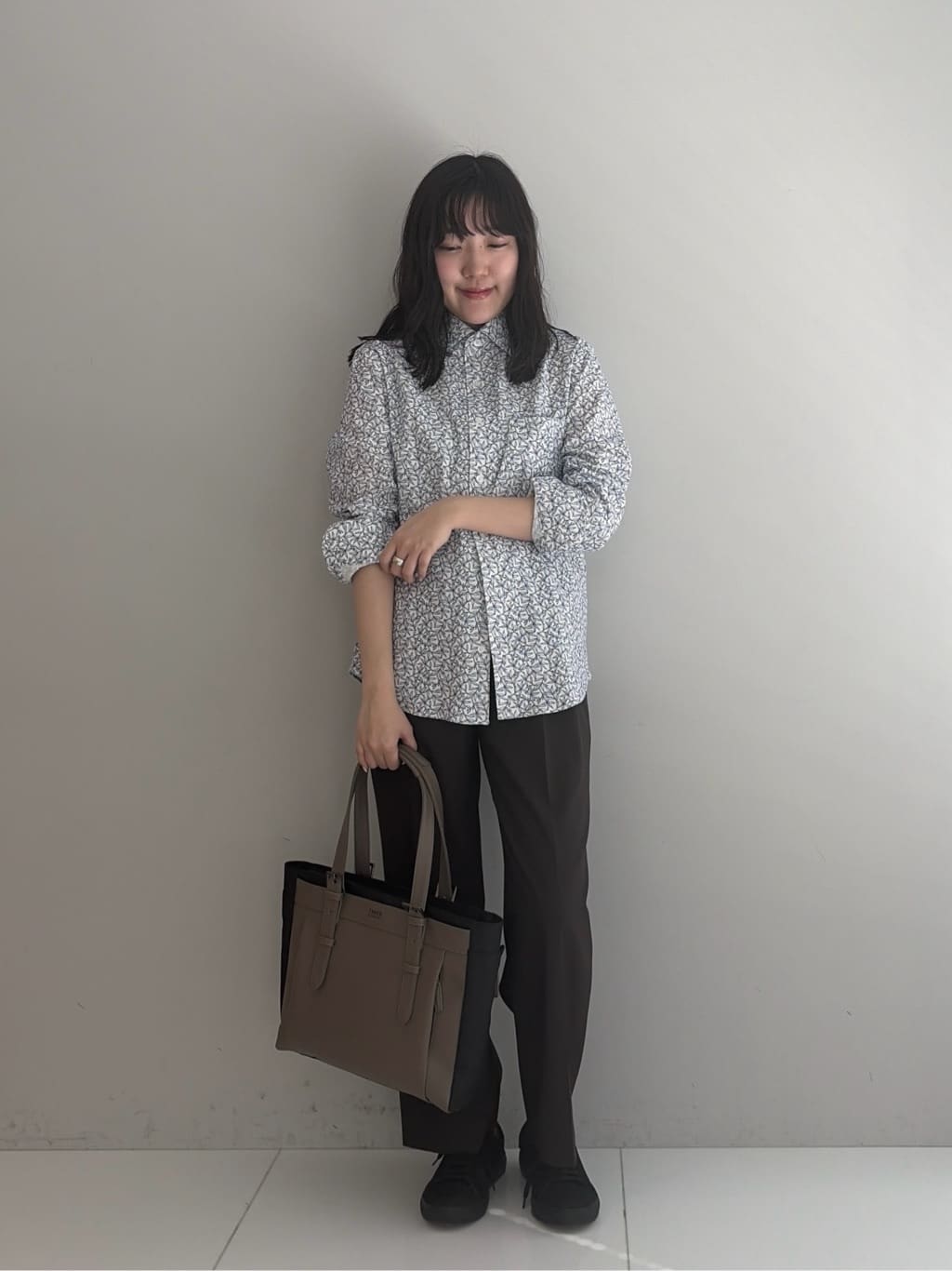 Akutagawaさんの「TAKEO KIKUCHI｜アルビニリーフプリントジャージ」を使ったコーディネート