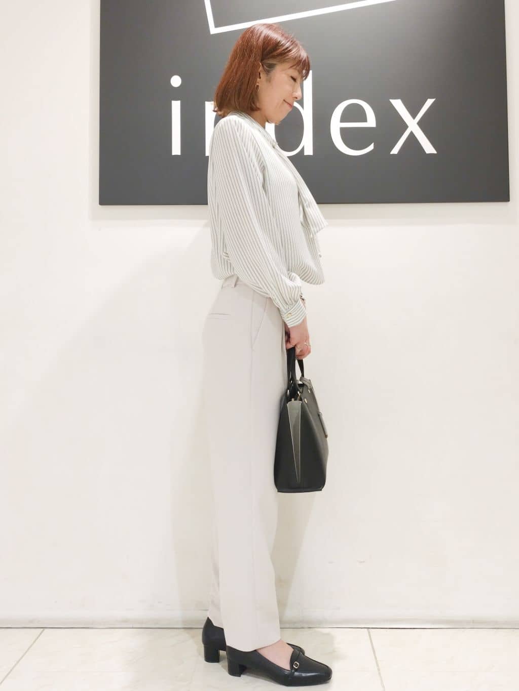n.さんの「index｜アシンメトリーボウタイブラウス【洗濯機OK／イージーアイロン／防シワ】《XS～LL》」を使ったコーディネート