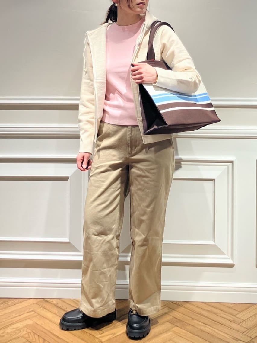 TSUKUIさんの「DRESSTERIOR｜デキシー吊裏毛ジップアップパーカ」を使ったコーディネート