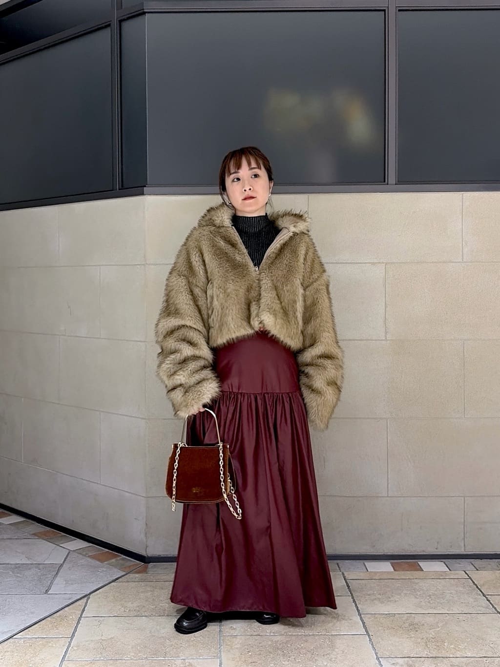 よねさんの「INDIVI｜リブプレーティングハイネックニット」を使ったコーディネート