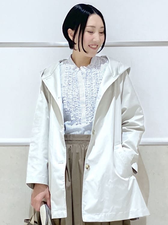 eriko さんの「Dessin｜【洗える】フードトレンチコート」を使ったコーディネート
