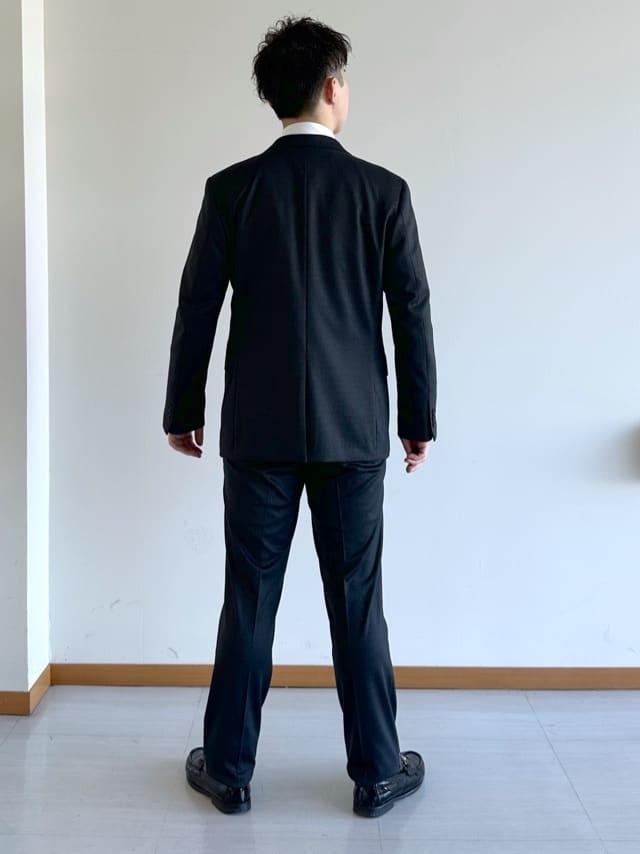 イッシーさんの「TAKEO KIKUCHI｜【BOWLER HAT LABEL】ピンヘッドジャージ ジャケット」を使ったコーディネート