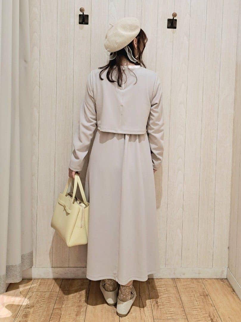 SAKIさんの「SHOO･LA･RUE｜【セットアップ可/S-LL/なめらかタッチ】大人のきれいめスタイルに ノーカラージップブルゾン」を使ったコーディネート