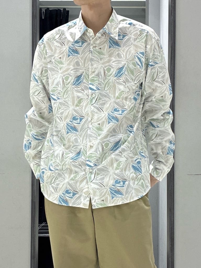 わいずみさんの「TAKEO KIKUCHI｜【抗菌防臭】バーズアイメッシュノーカラージャケット」を使ったコーディネート