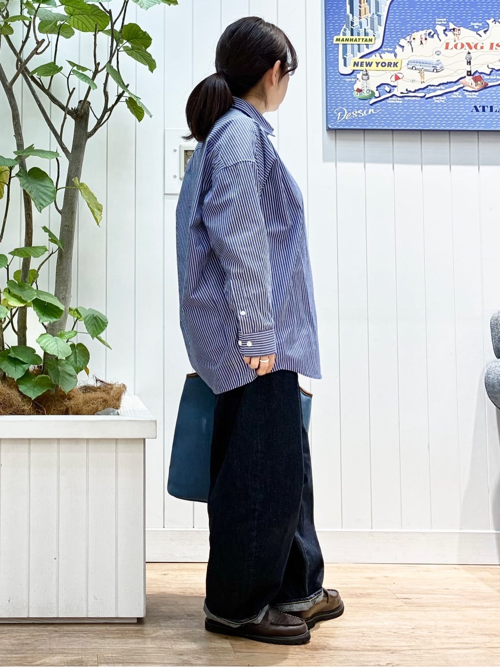 msatoさんの「Dessin｜【洗える】刺繍ロゴ入りオーバーシャツ」を使ったコーディネート