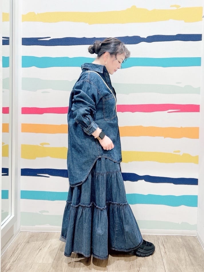 Peeさんの「SHOO･LA･RUE｜スクエアミニショルダーバッグ」を使ったコーディネート