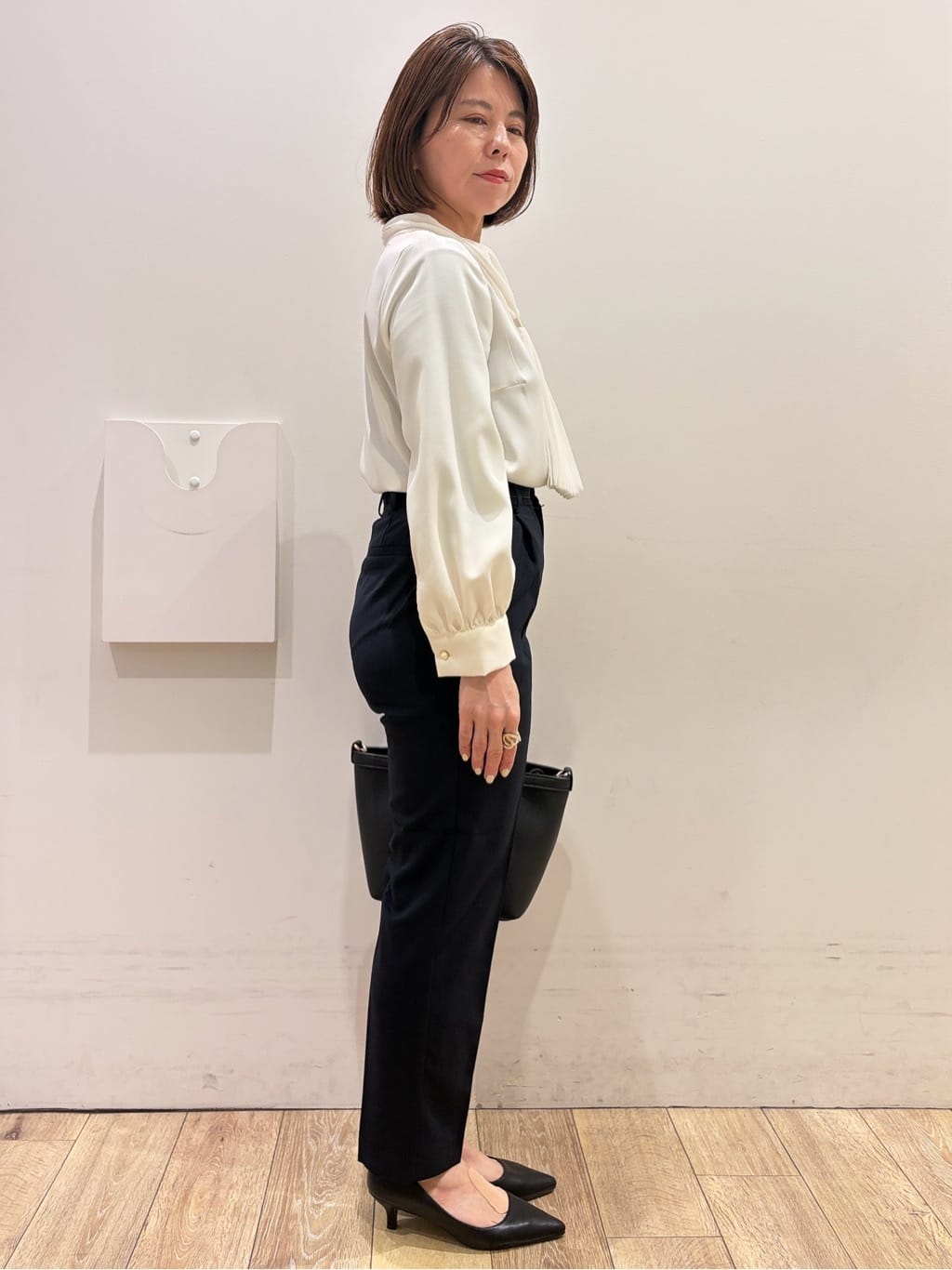 YUKOさんの「index｜【接触冷感／吸水速乾】ノーカラージャケット／セットアップ対応可《洗える／防シワ／ストレッチ》」を使ったコーディネート
