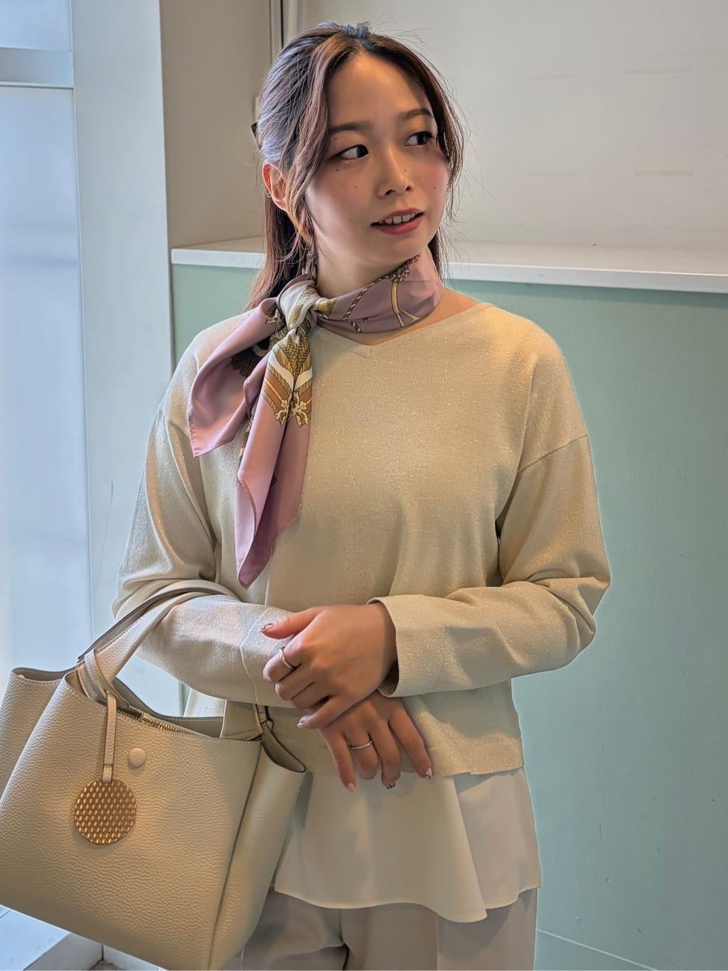 Saekoさんの「COUP DE CHANCE｜【洗える】レイヤード風デザイントップス」を使ったコーディネート