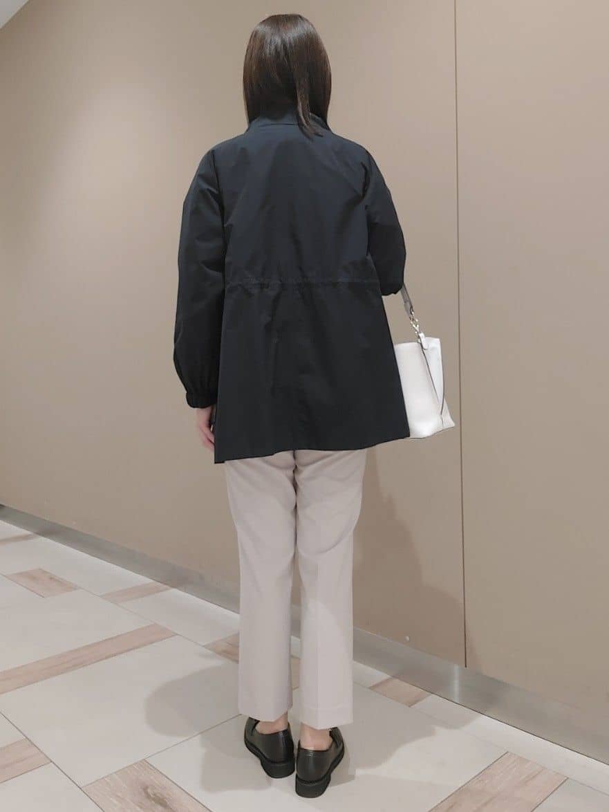saiさんの「Reflect｜【撥水】ストレッチタフタミドル丈スタンドカラーコート」を使ったコーディネート