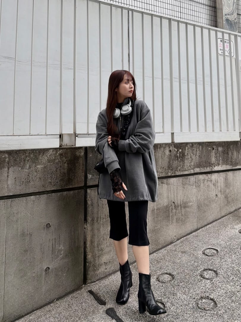 kanamiさんの「CODE A｜cropped leggings pants」を使ったコーディネート