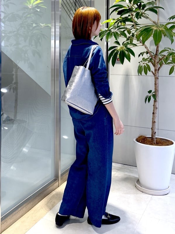 yukaさんの「UNTITLED｜【洗える/レイヤードTシャツ】ラウンドテールジャージプルオーバー」を使ったコーディネート