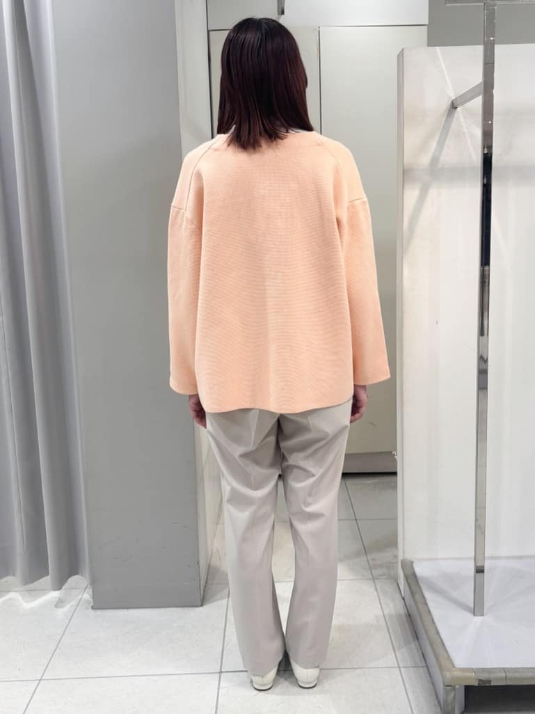 yuiさんの「Reflect｜【通勤／ボウタイ取り外し可】ボウタイ付きバンドカラーブラウス」を使ったコーディネート