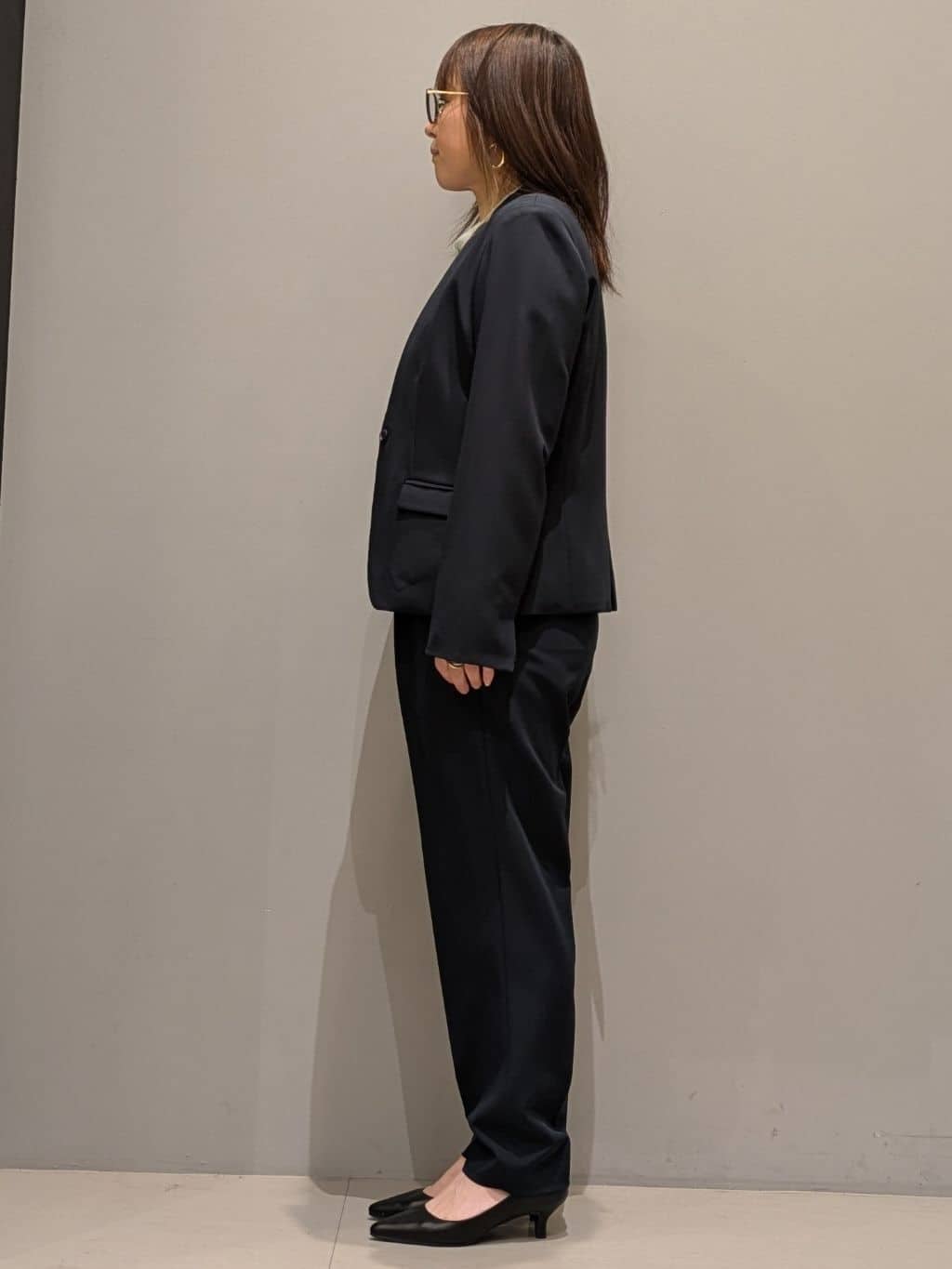 yukaさんの「THE SHOP TK｜【通勤スタイルに】ダブルクロス ノーカラージャケット/セットアップ可」を使ったコーディネート