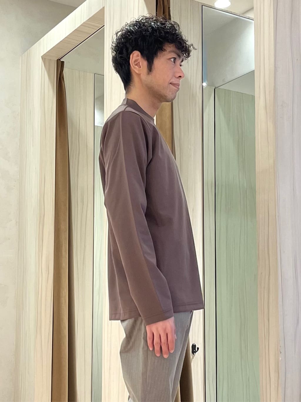 URAさんの「TAKEO KIKUCHI｜スタンドカラー ショート リブ ブルゾン」を使ったコーディネート