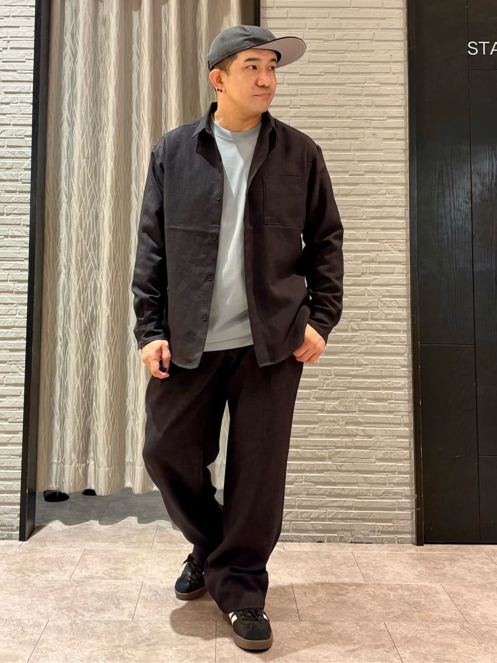 Pーyamaさんの「THE SHOP TK｜【LINO FINE】リネンライク 長袖シャツ UVカット/イージーケア/吸水速乾/洗濯機OK」を使ったコーディネート
