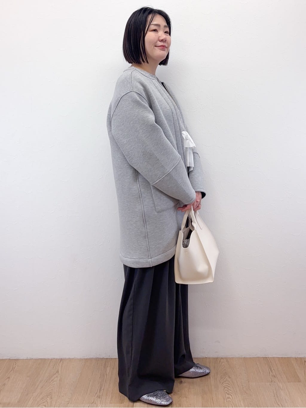 Takeさんの「OPAQUE.CLIP｜リバーシブル配色ノーカラーコート【洗濯機OK】」を使ったコーディネート