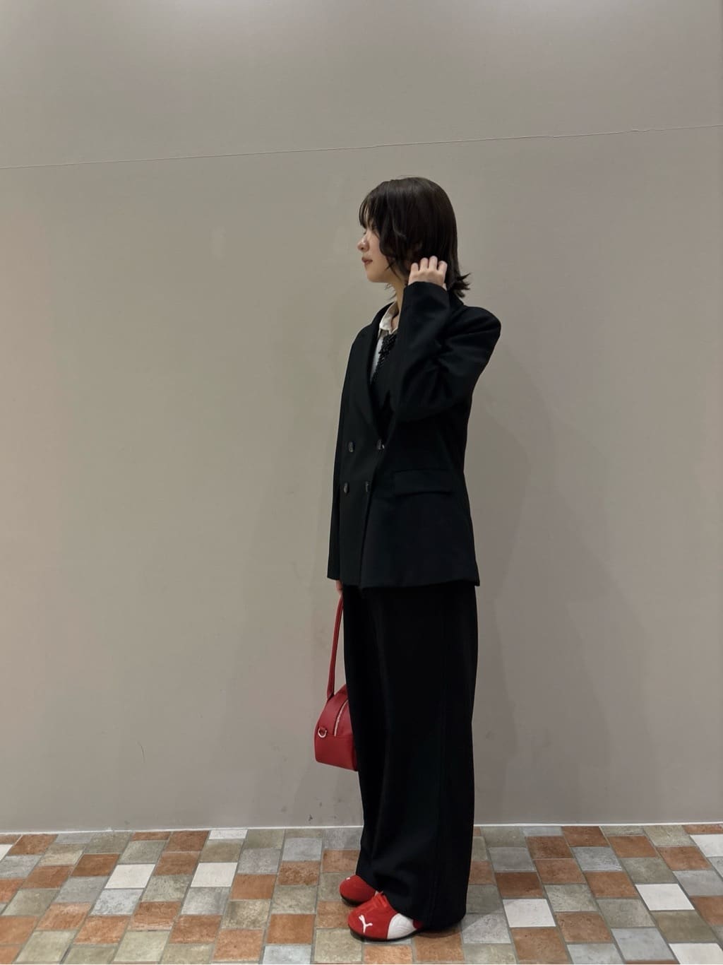 みゆさんの「INDIVI｜【MILLELA FIRENZE】ラウンドフォルムバッグ」を使ったコーディネート