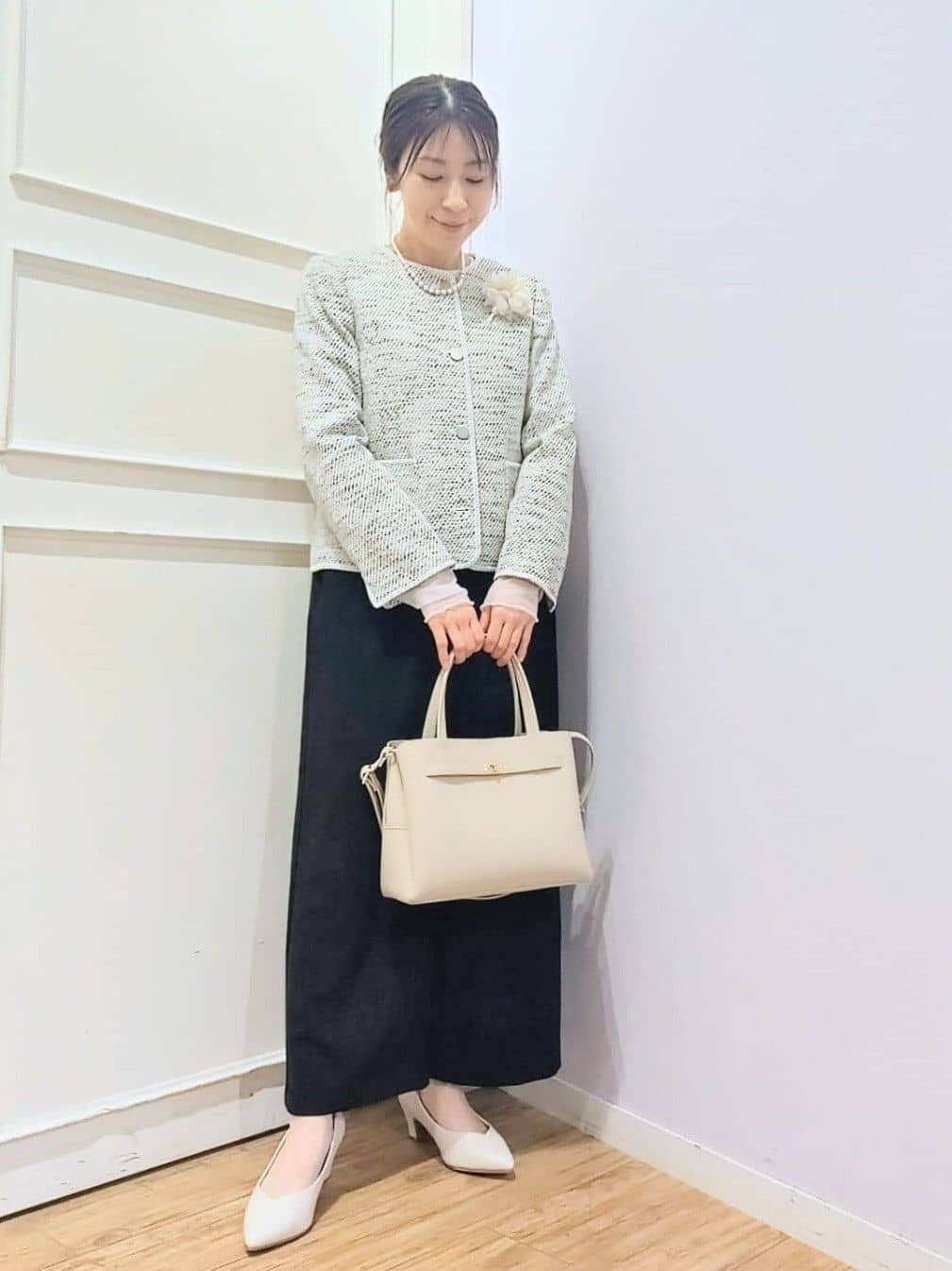 miomioさんの「SHOO･LA･RUE｜【S-3L】オンとオフで印象が変わる ライトツイードジャケット」を使ったコーディネート