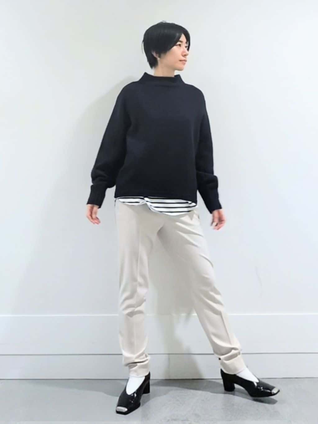 ミズタさんの「UNTITLED｜【洗える/レイヤードTシャツ】ラウンドテールジャージプルオーバー」を使ったコーディネート