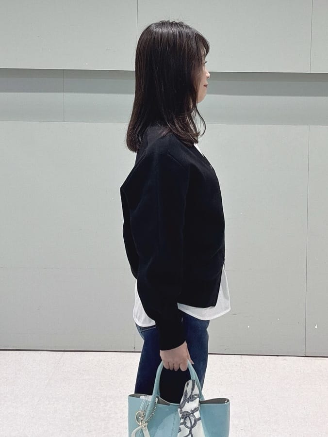 makiさんの「UNTITLED｜◆【軽羽織り/セットアップ可】ジップアップニットカーディガン」を使ったコーディネート