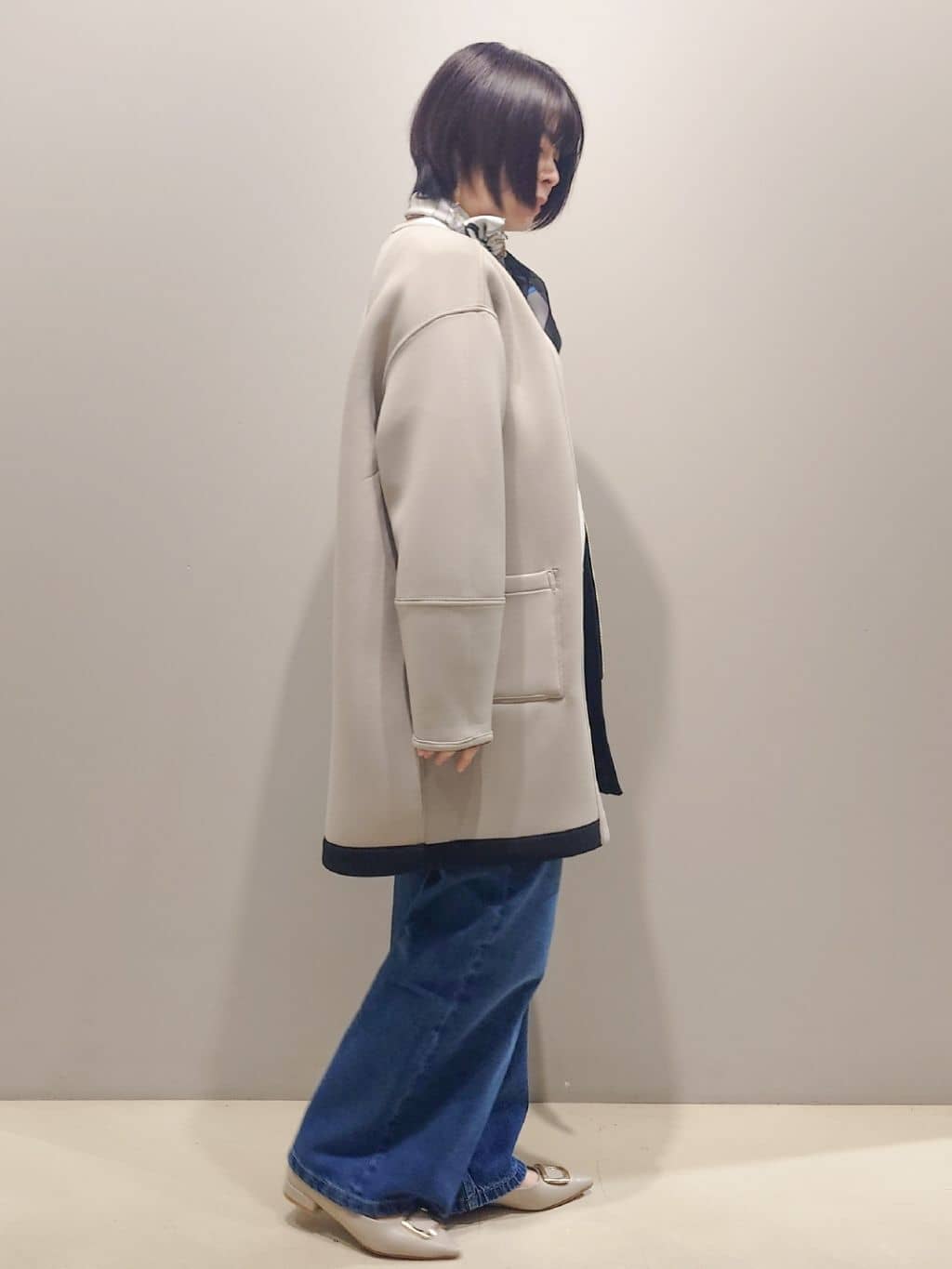 me：)さんの「OPAQUE.CLIP｜リバーシブル配色ノーカラーコート【洗濯機OK】」を使ったコーディネート