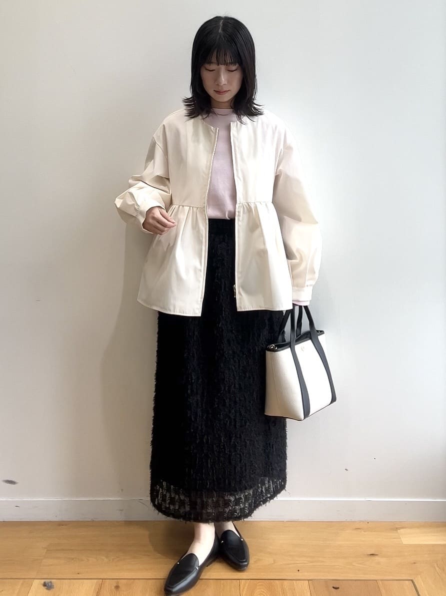 RINAさんの「OPAQUE.CLIP｜撥水ノーカラーペプラムブルゾン【洗濯機OK／抗ピル】」を使ったコーディネート