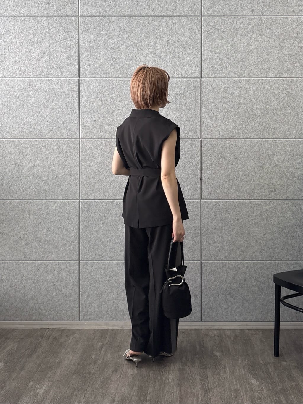 mikuさんの「INDIVI｜Comfy SET UP｜イージーサイドラインワイドパンツ【セットアップ対応／通勤／カセット服／接触」を使ったコーディネート