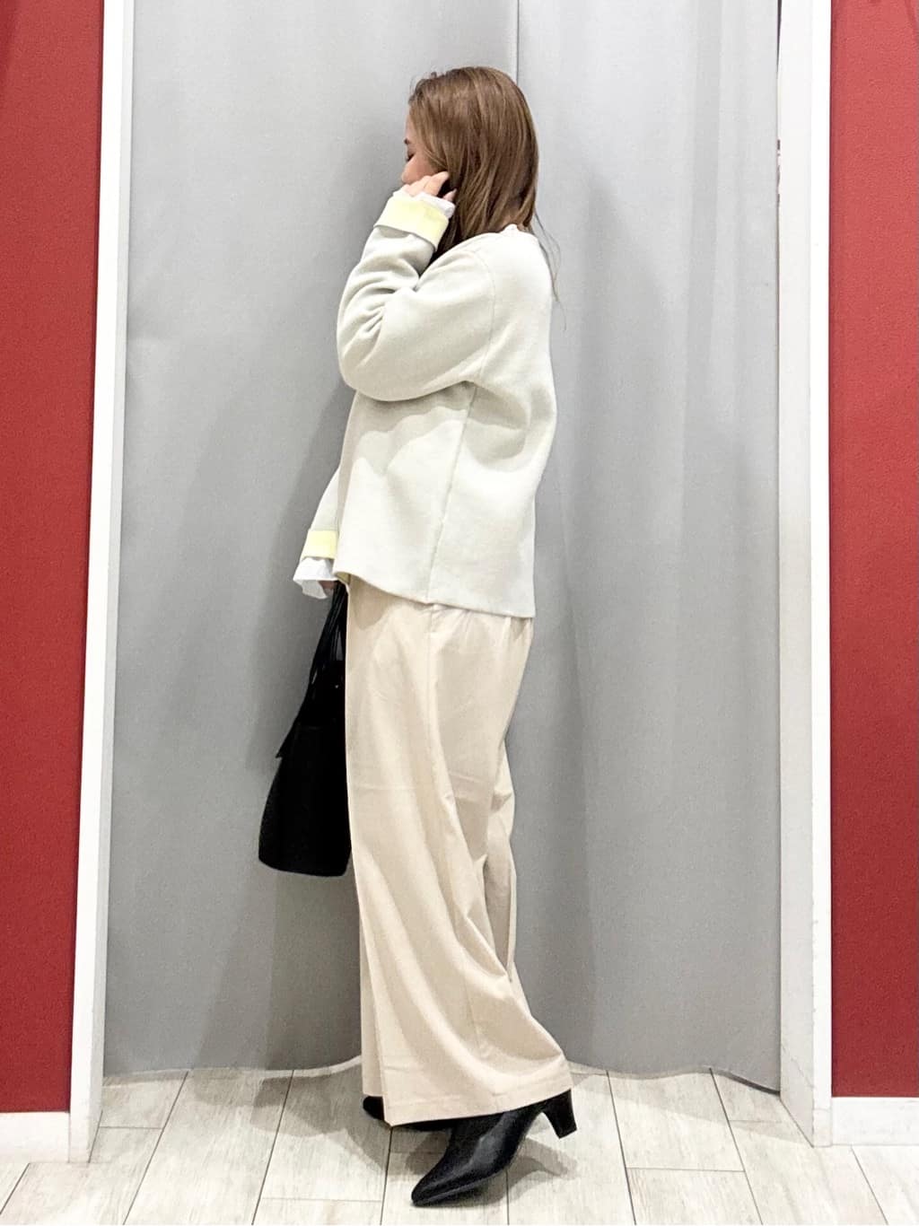 shioさんの「SHOO･LA･RUE｜【洗濯機可/S-LL】品良くきまる 配色カーディガン」を使ったコーディネート