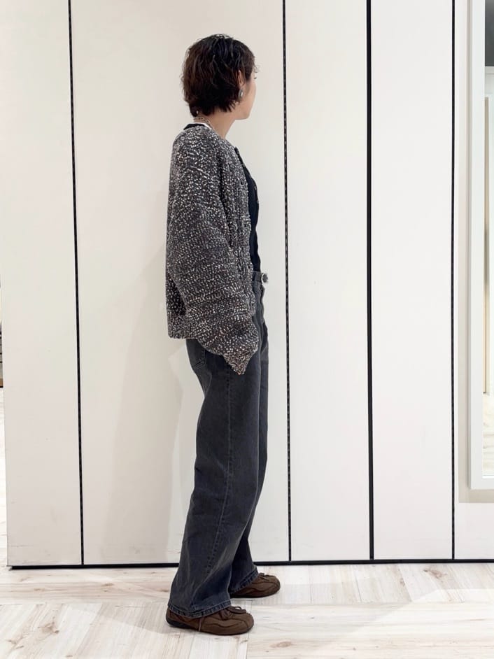 ｓａｔｏｍｉさんの「SHOO･LA･RUE｜【洗濯機可/前後2WAY】ぽこぽこニットカーディガン」を使ったコーディネート