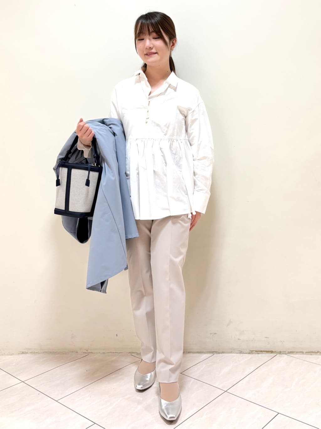 mikiさんの「Reflect｜【中綿ライナー付き】ライナー付きフーデッドロングコート」を使ったコーディネート