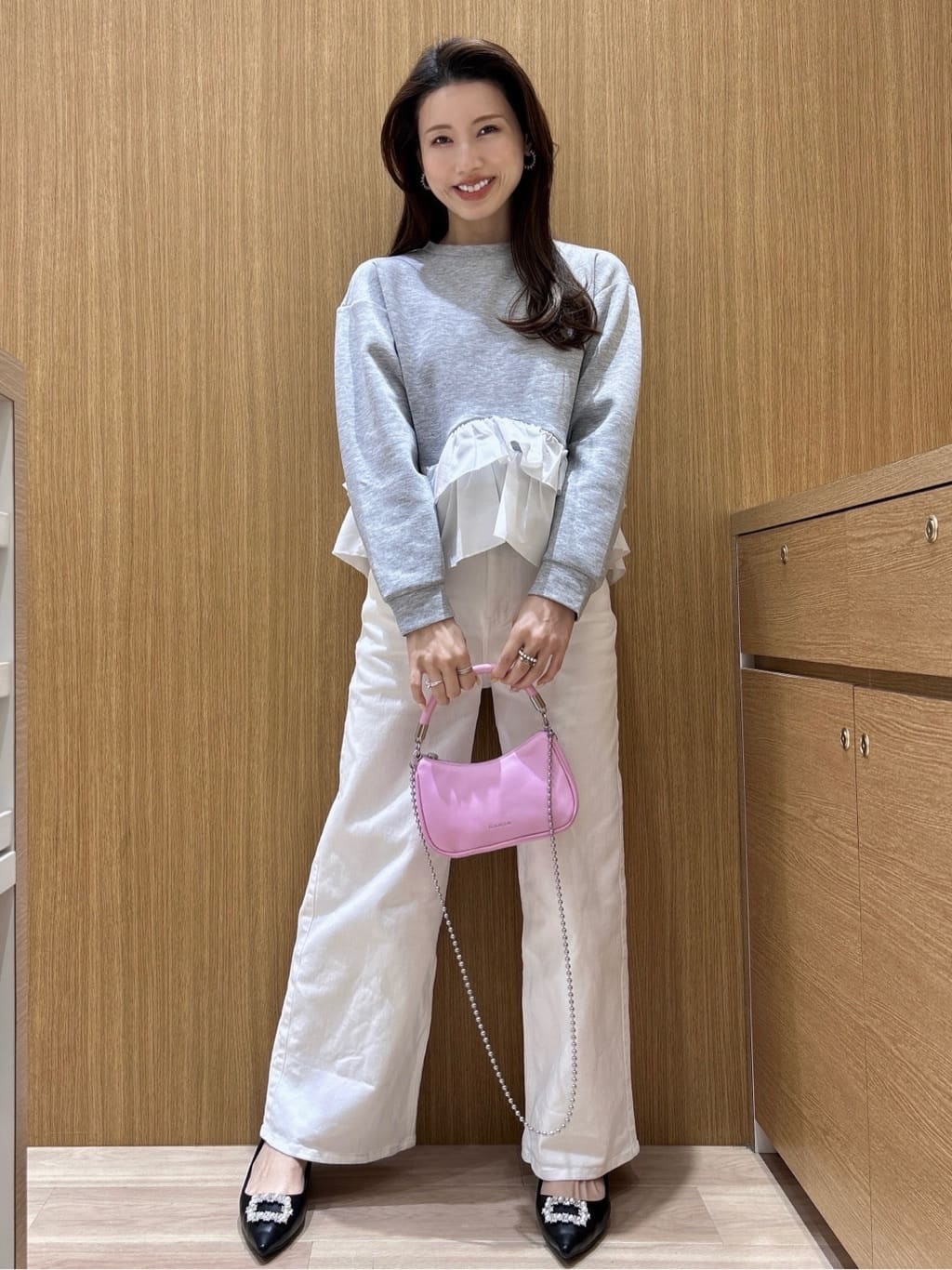 maiさんの「OPAQUE.CLIP｜裾フリルドッキングトップス【洗濯機OK】」を使ったコーディネート