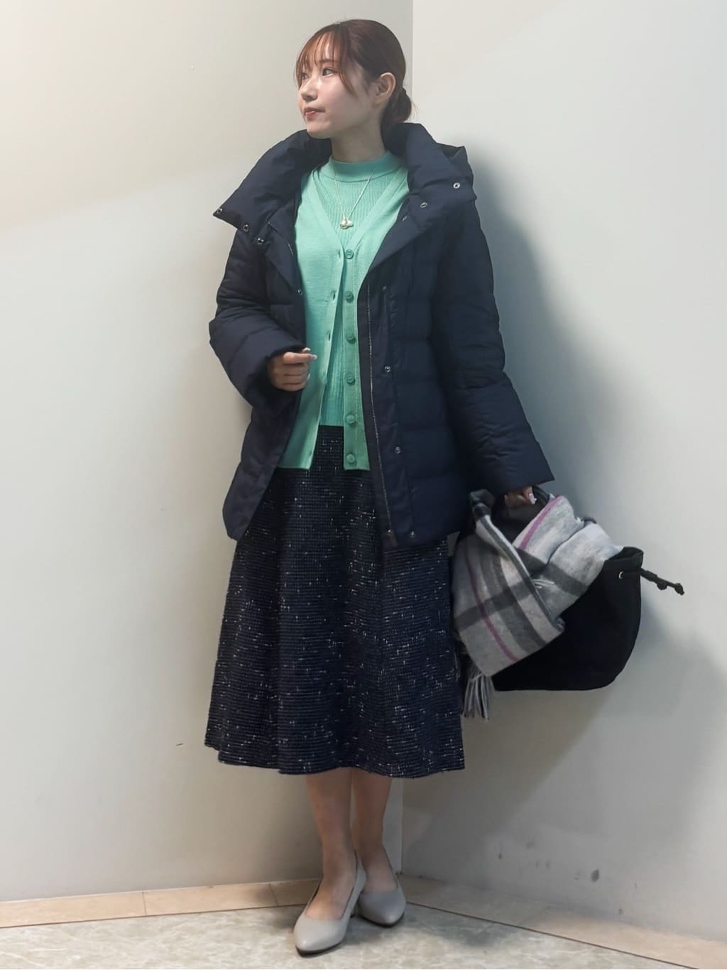 Sawaさんの「Reflect｜【選べる5色／アンサンブル可】クルーネックカーディガン」を使ったコーディネート