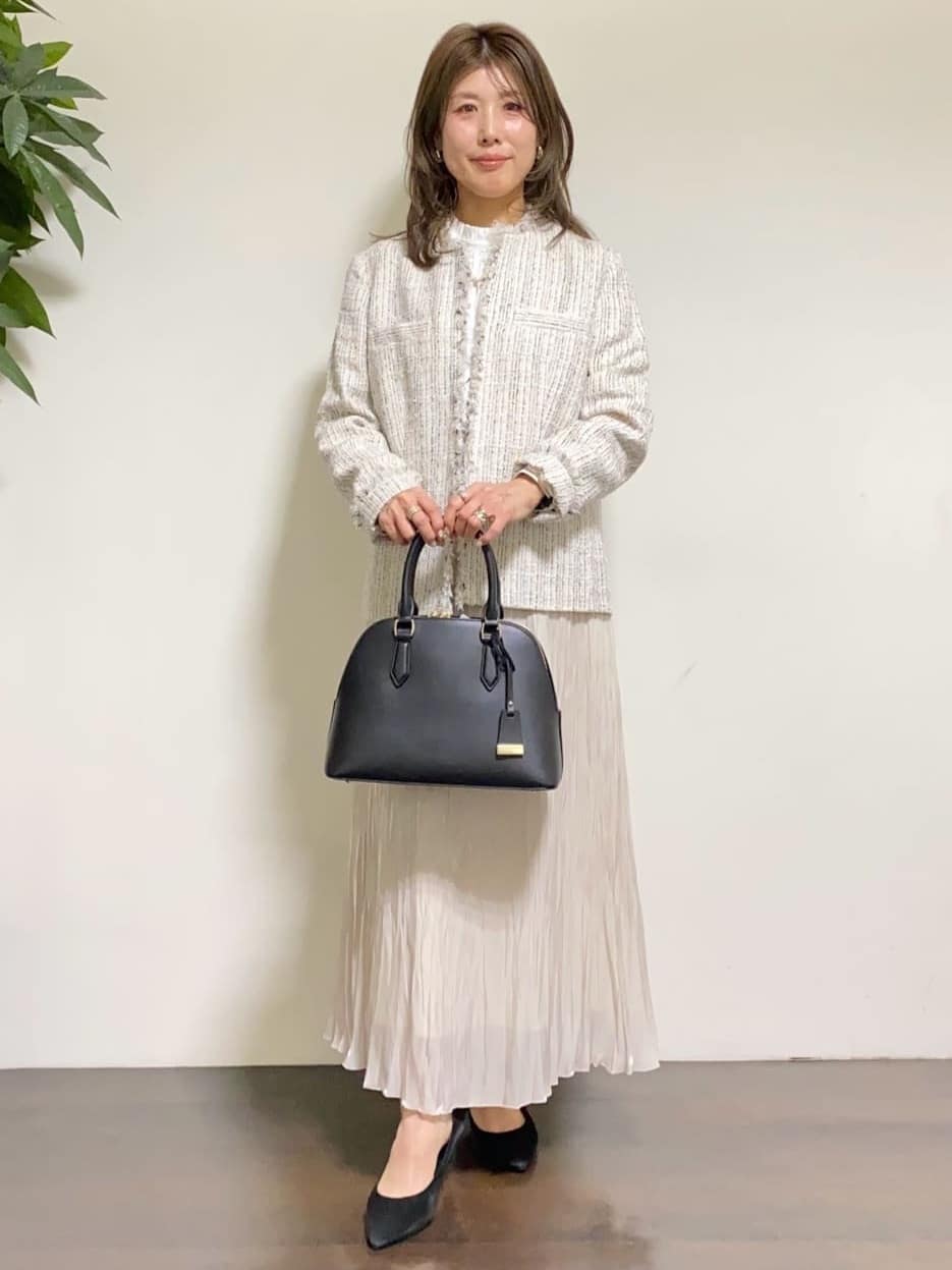 tomoさんの「UNTITLED｜【仕事着/スーツ】ファンシーツイード ジャケット」を使ったコーディネート