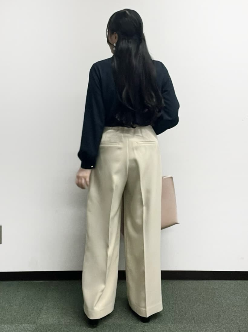 Hitomiさんの「index｜ボウタイタックブラウス【洗濯機OK／防シワ】《XS～3L》」を使ったコーディネート