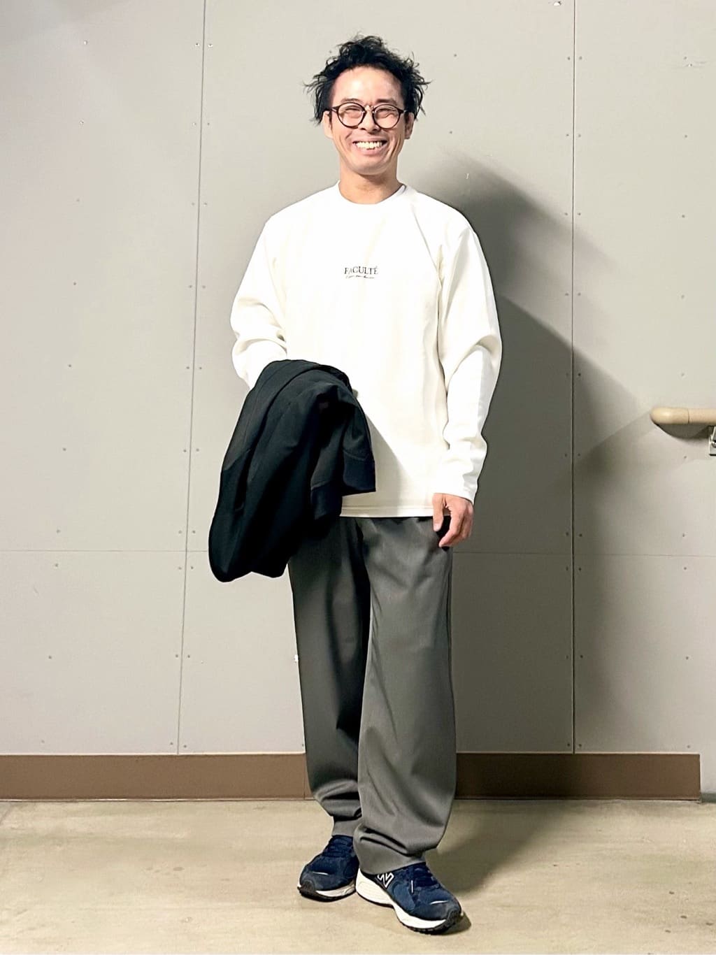 KENJI Iさんの「THE SHOP TK｜FLEX LINE ストレッチリブブルゾン　ストレッチ/防シワ/マシンウォッシャブル/セットアップ可」を使ったコーディネート