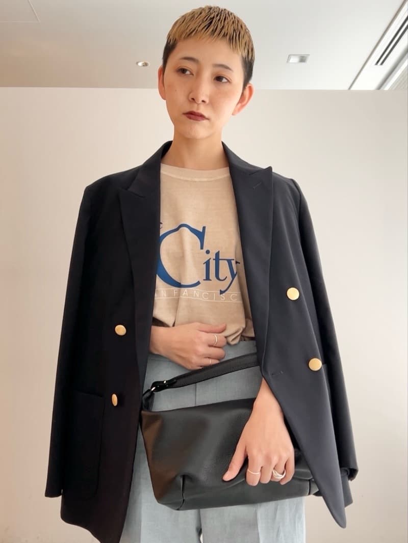OCHIAIさんの「DRESSTERIOR｜コンフォート ダブルブレザー」を使ったコーディネート