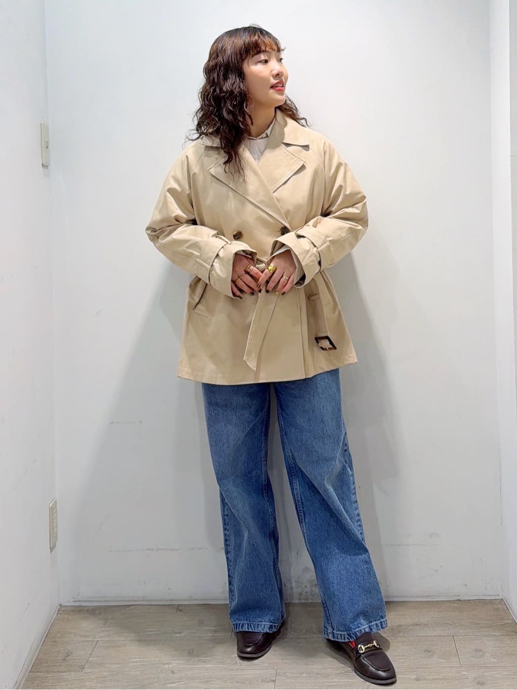 sumicaさんの「OPAQUE.CLIP｜ミドルトレンチコート【洗濯機OK】」を使ったコーディネート