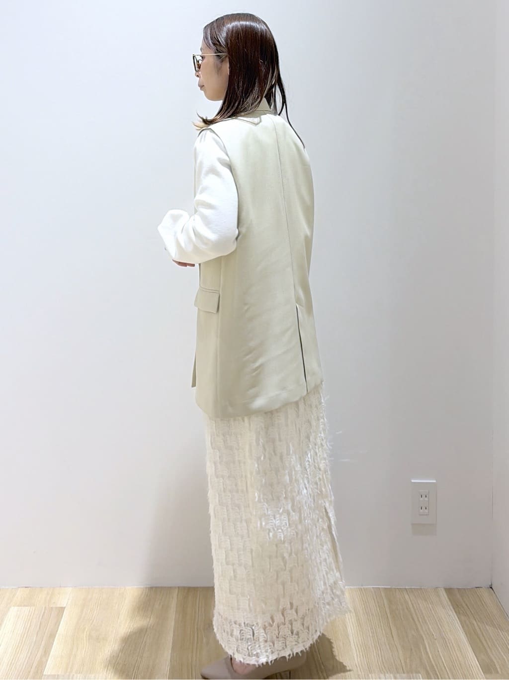 えりさんの「OPAQUE.CLIP｜金ボタンダブルブレストテーラードジレ／セットアップ対応【洗える】《S～LL》」を使ったコーディネート