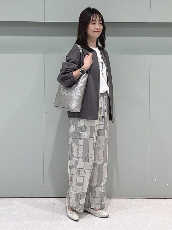 makiさんの「UNTITLED｜◆【春アウター/ゆったり】ダンボールジップブルゾン」を使ったコーディネート