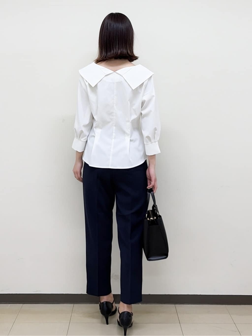 yurinaさんの「index｜カシュクールタックシャツ【洗濯機OK／ストレッチ】」を使ったコーディネート