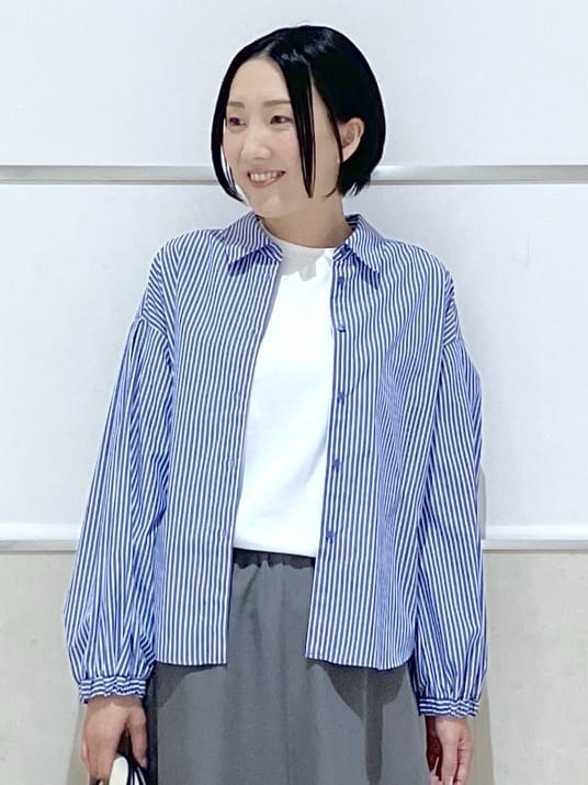 eriko さんの「Dessin｜【洗える】バルーンスリーブバンドカラーシャツ」を使ったコーディネート