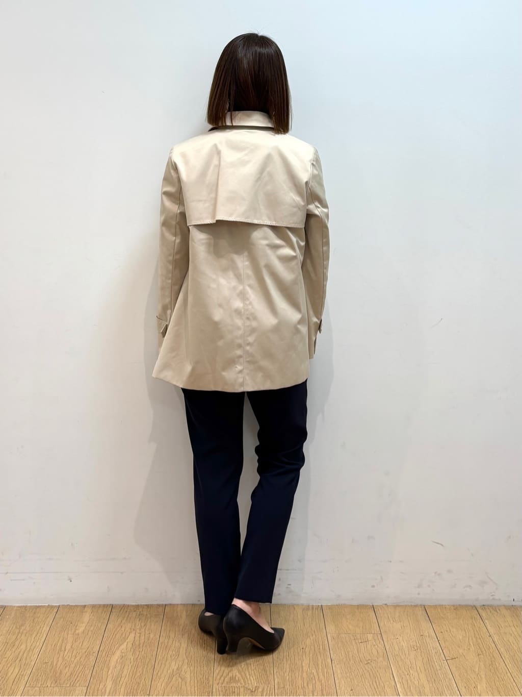 mikkoさんの「INDIVI｜【花粉付着防止／撥水／UVケア】名品トレンチコート」を使ったコーディネート
