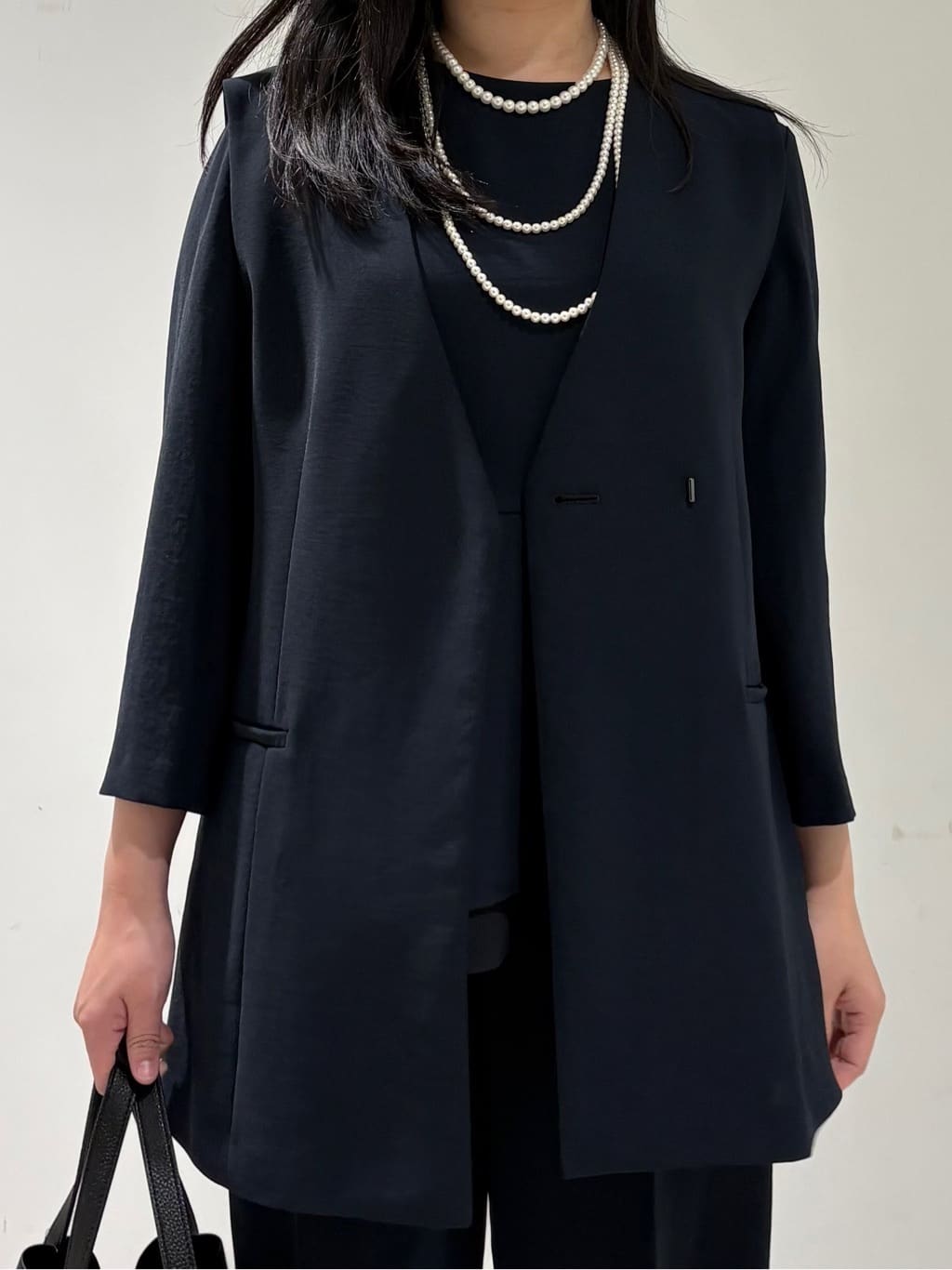 momokoさんの「INDIVI｜【洗える／多機能／SETUP可】着る日傘ジレジャケット」を使ったコーディネート