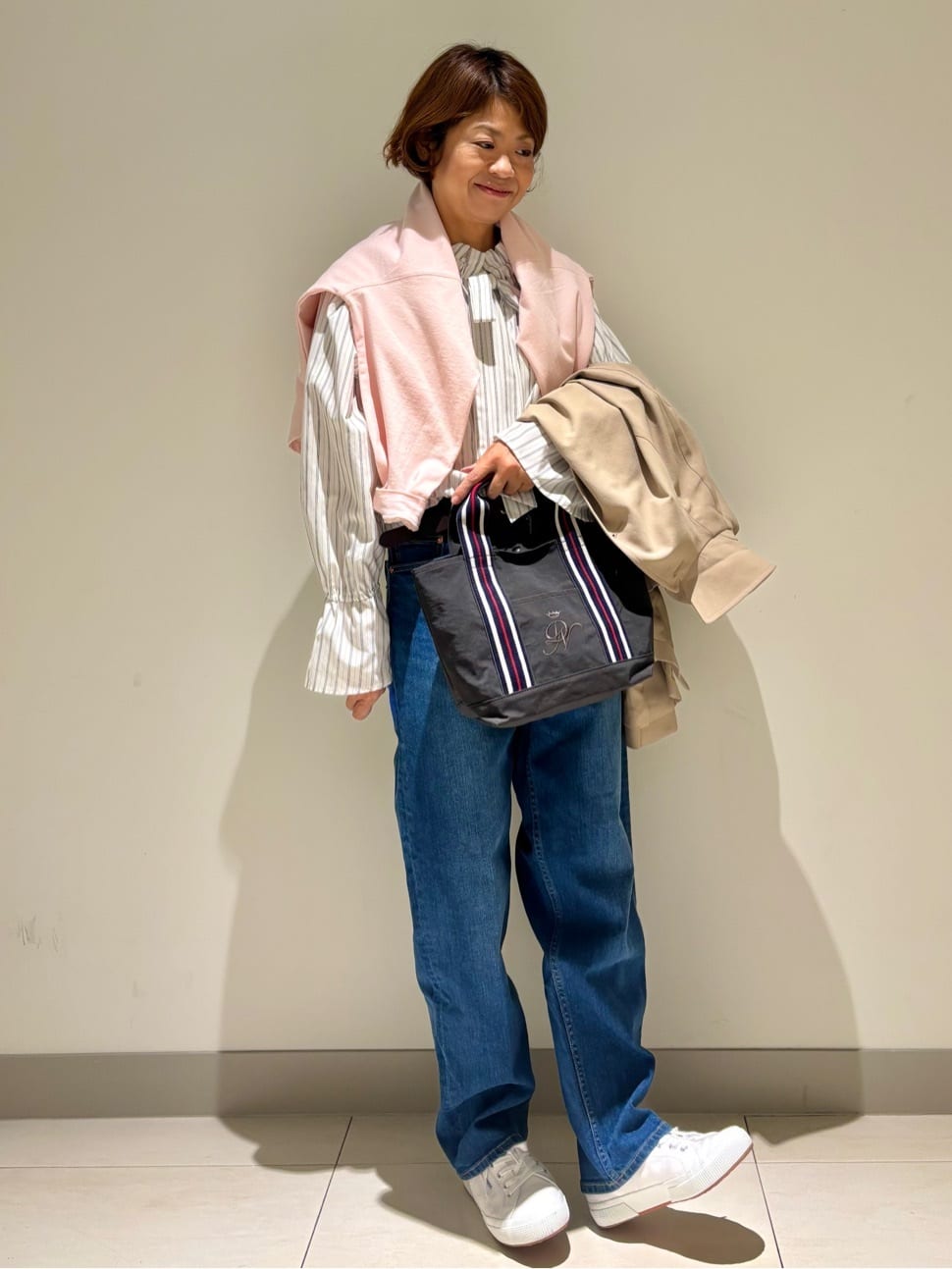 Haruさんの「Dessin｜【花粉ガード/撥水加工/洗える】ステンカラースプリングコート」を使ったコーディネート